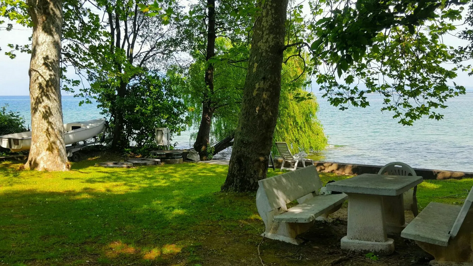 Kontakt z Golden Blue Park